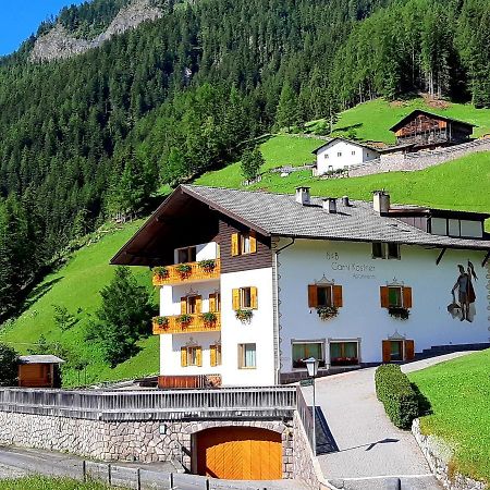 Garni Kostner Hotell Ortisei Exteriör bild