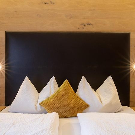 Garni Kostner Hotell Ortisei Exteriör bild